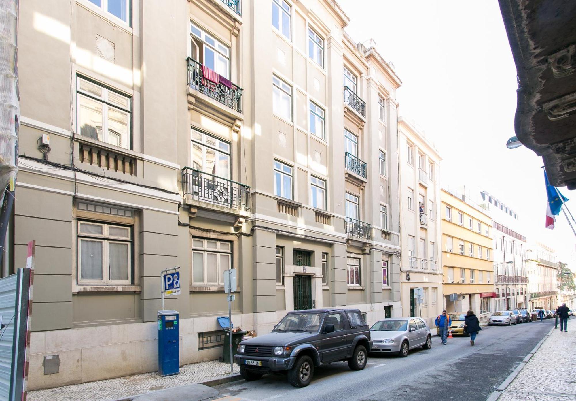 Apartment Rato By Hill Lissabon